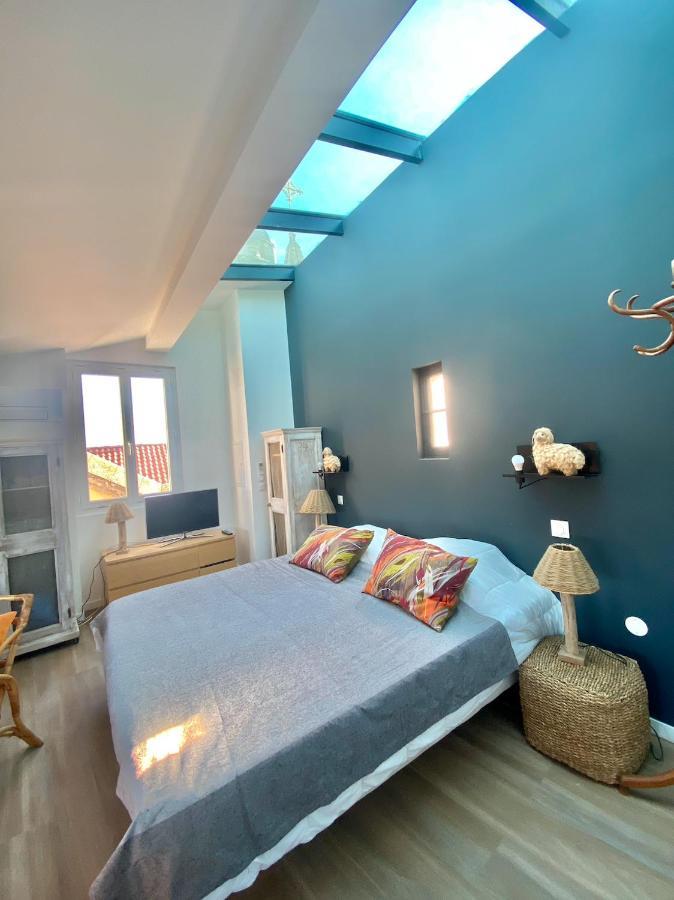Les Nuits Etoilees, Studio Terrasse Apercu Mer, Tres Lumineux, Ac, 100M Du Port Sanary Kültér fotó