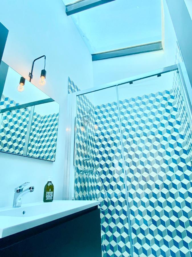 Les Nuits Etoilees, Studio Terrasse Apercu Mer, Tres Lumineux, Ac, 100M Du Port Sanary Kültér fotó